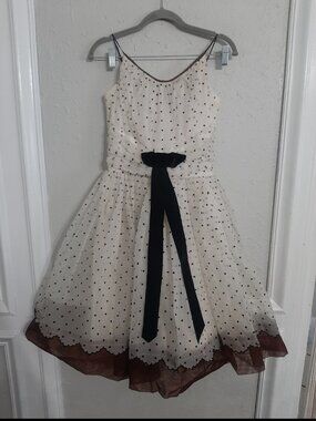Vintage 1950s cupcake prom dress swing pinup old Hollywood taffeta polka dots
